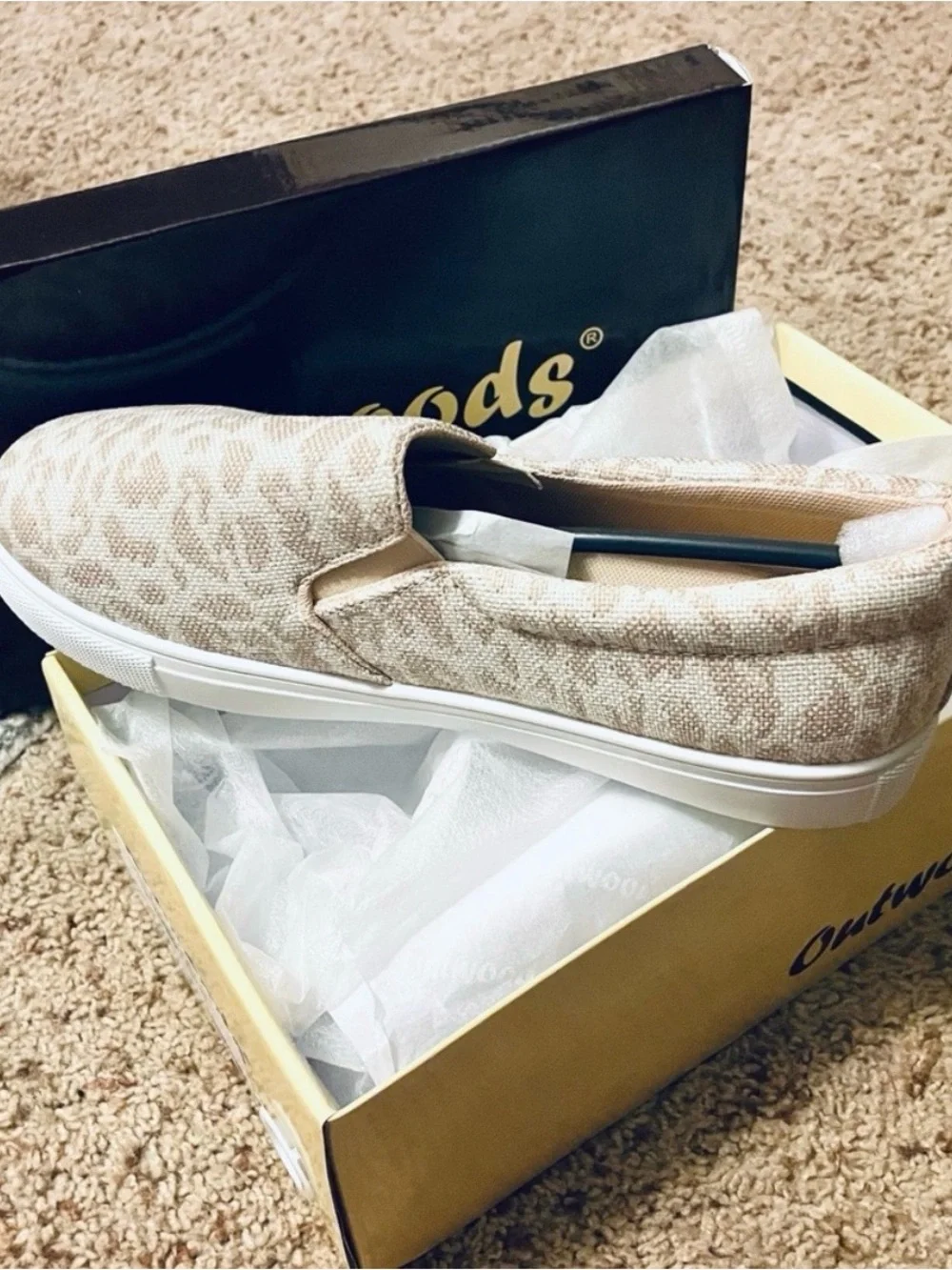 BNWB Slip-On Women's Leopard Print Sneakers - Picture 8 of 8